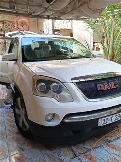 GMC Acadia